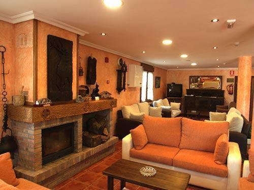Hotel & Spa Villa De Mestas 메스타스 데 콘 외부 사진